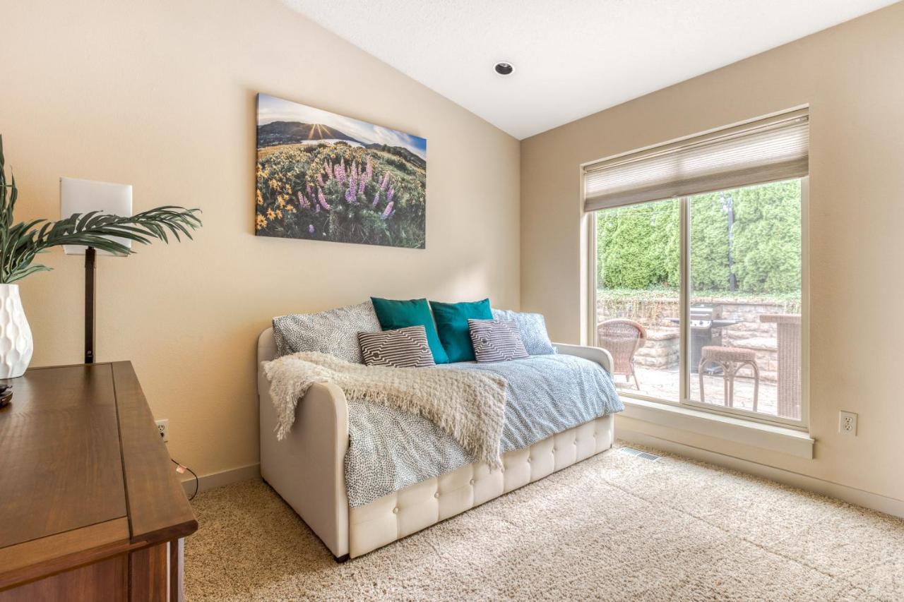 Mt Adams River View House Hood River Buitenkant foto